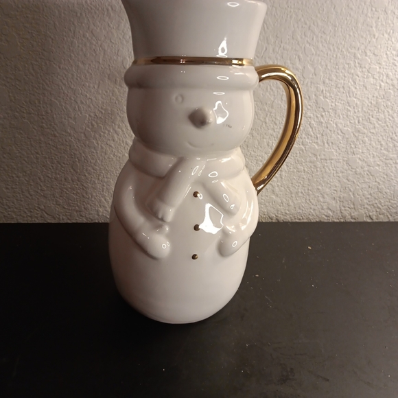 GORGEOUS NEW Paula Joerling Art Studio 9" Snowman Stoneware Christmas Pitcher. - Picture 6 of 6